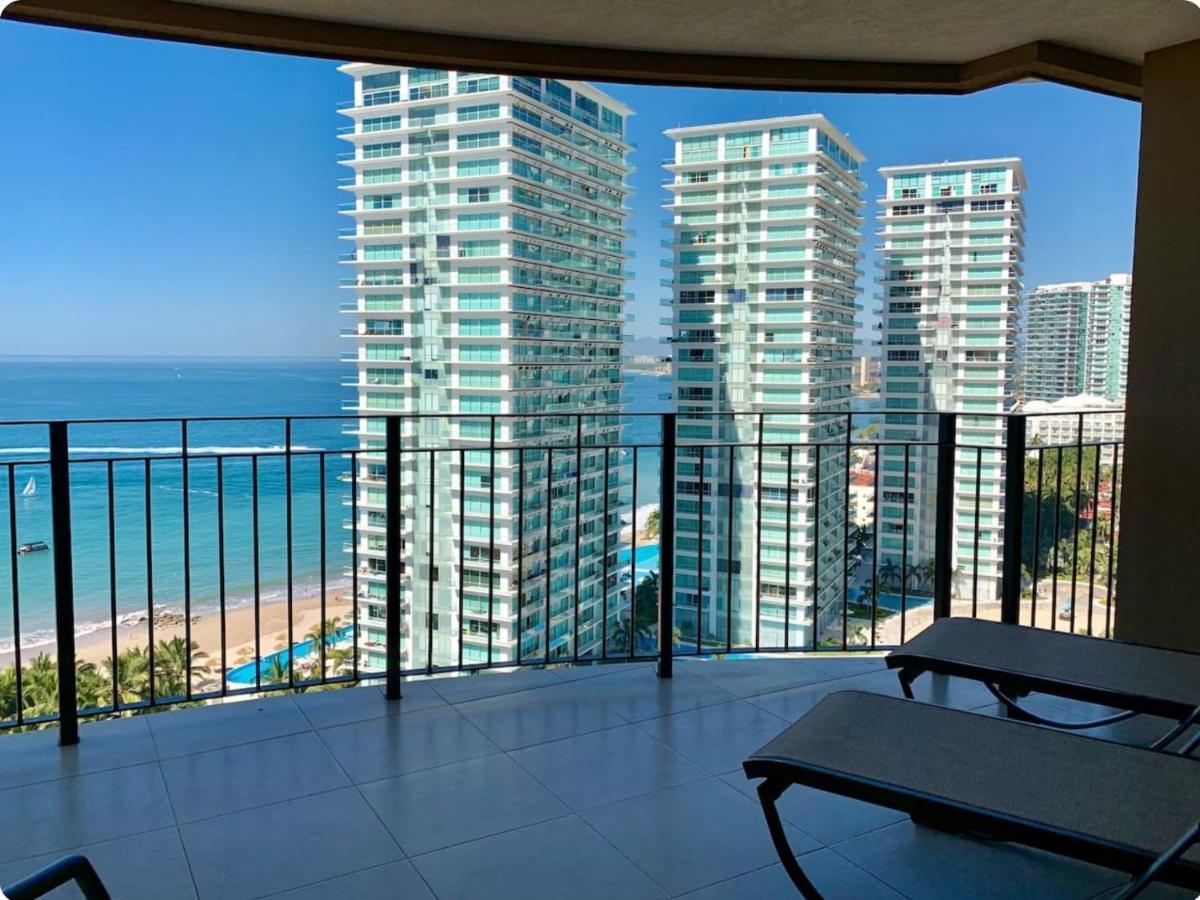 Apartamentos Grand Venetian Πουέρτο Βαγιάρτα Εξωτερικό φωτογραφία